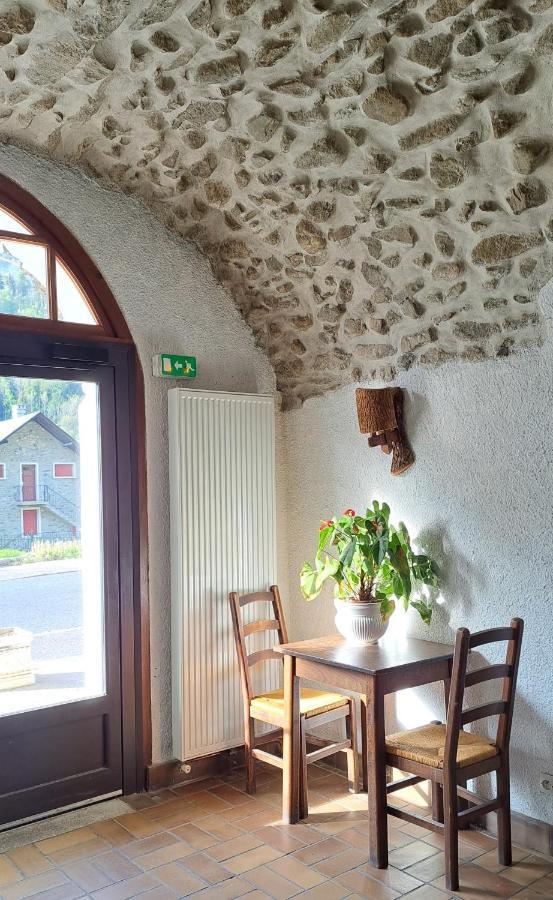 Auberge du Glandon Saint-Colomban-des-Villards Extérieur photo